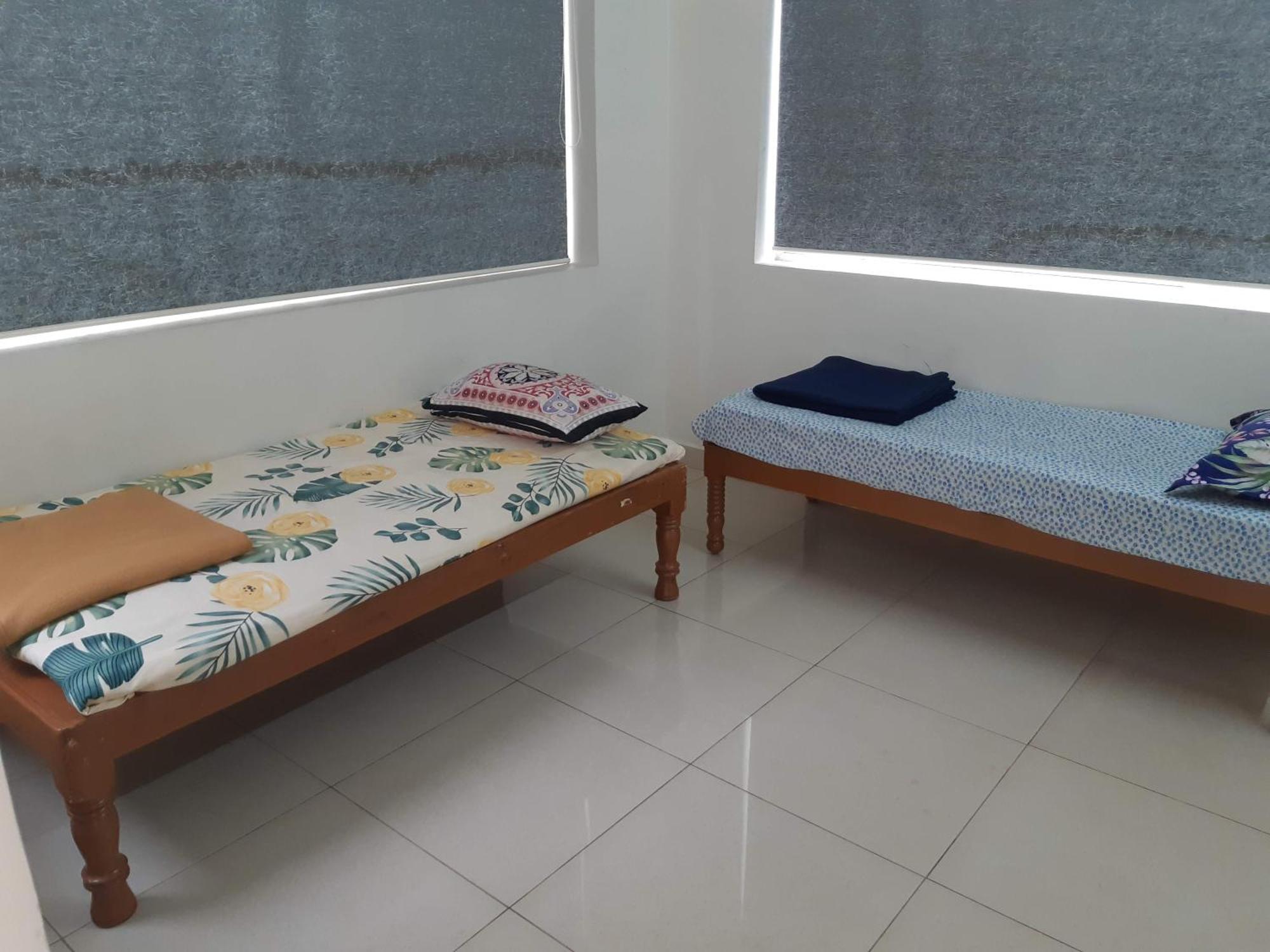 Srinivasa Hotel Tirupati Extérieur photo
